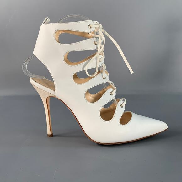 MANOLO BLAHNIK Size 6.5 White Leather Laced Pumps - Picture 2 of 7